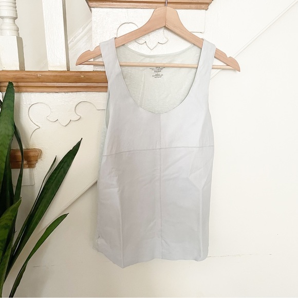 Majestic Filatures Tops - Majestic Filatures Women's White Scoop Neck Sleeveless Tank Top Size 1 (XS-S)